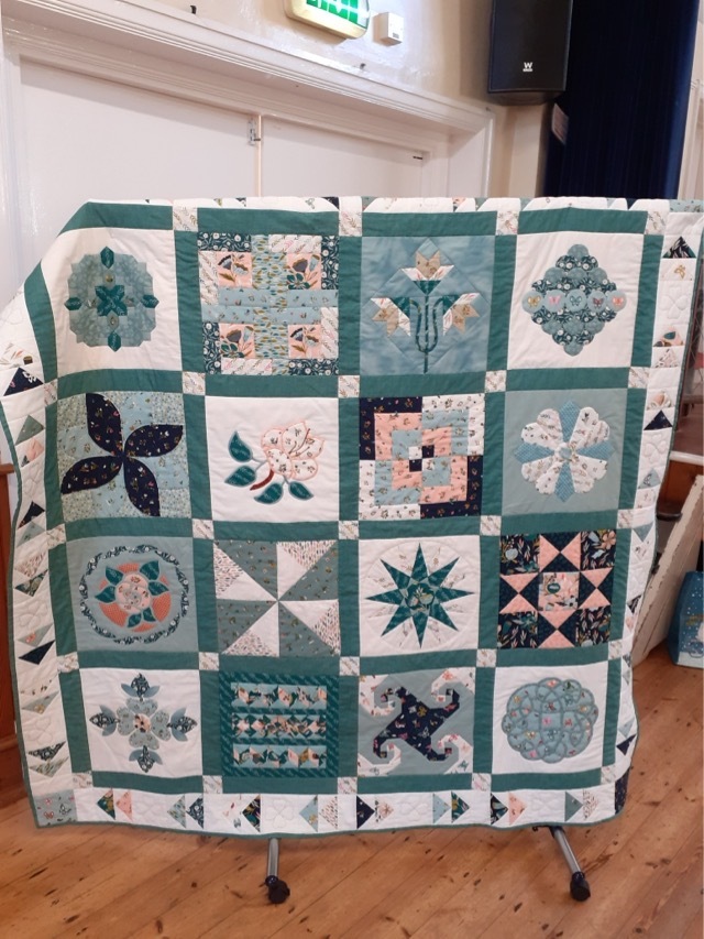 Jenny C has been very busy creating a magnificent quilt